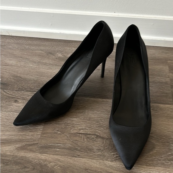Black heels, 8cm, size 9 - Picture 1 of 6